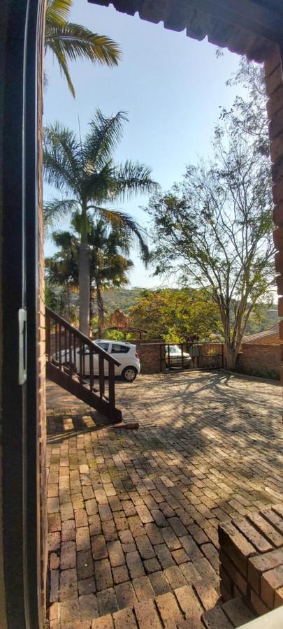 13 @ Rhinoroad Nelspruit Apartment Mbombela Ngoại thất bức ảnh
